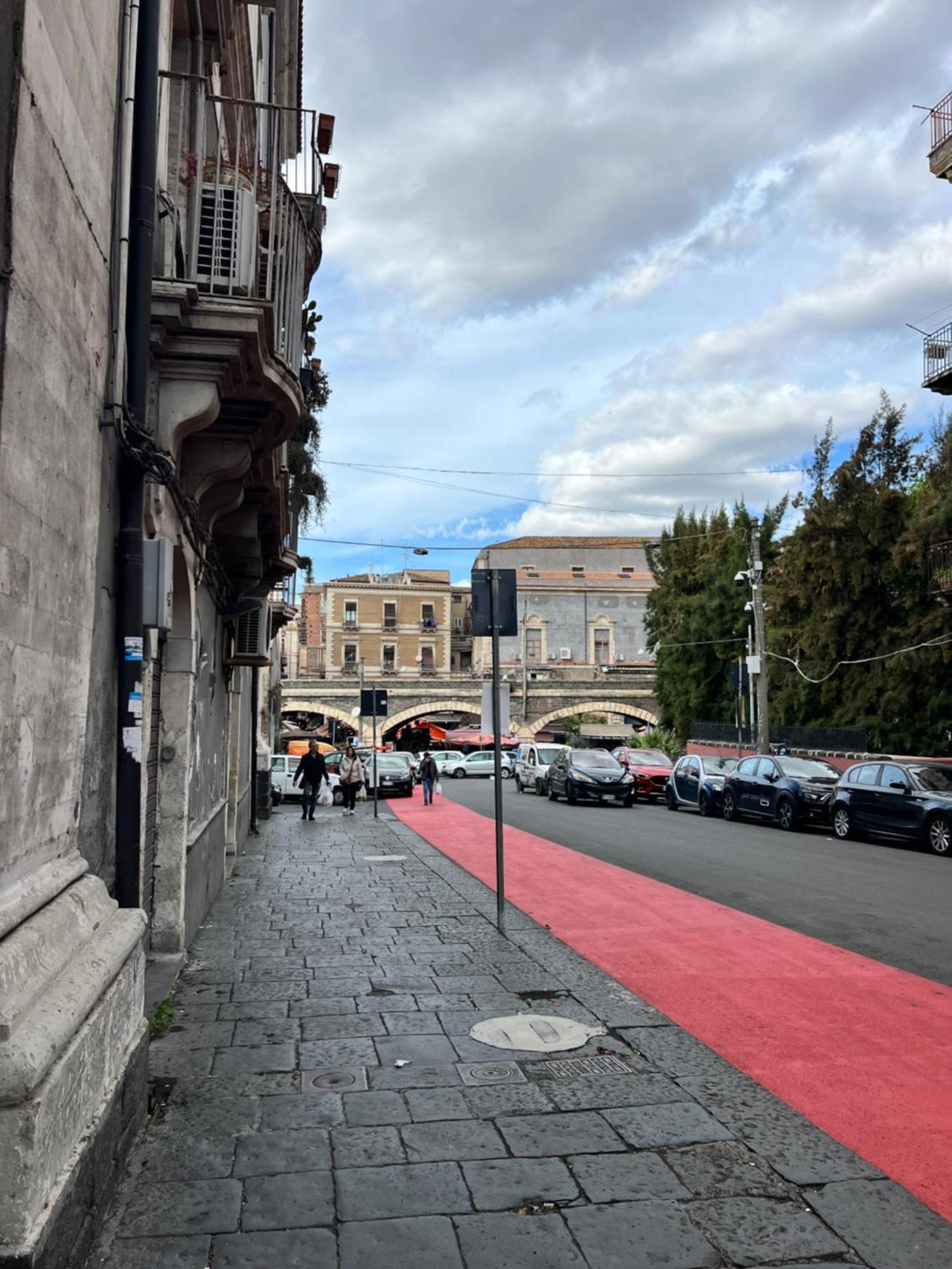 Palazzo Kolombo Vila Catânia Exterior foto